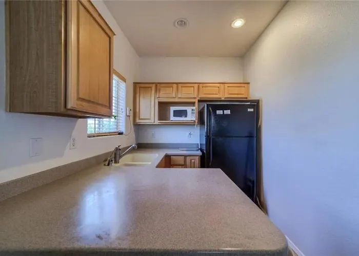 Desert Oasis With Pool, Casita, Rv Parking And Full Hookups Holiday home Fort Mohave